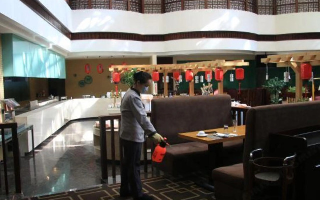 Fushun Frienship Hotel