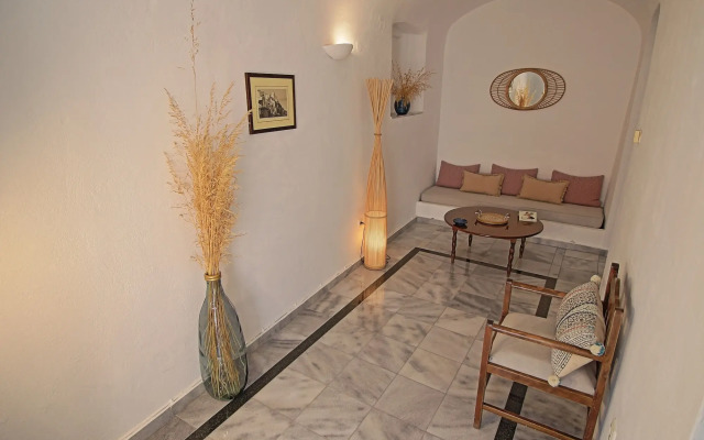 Aethrio Sunset Village Hotel