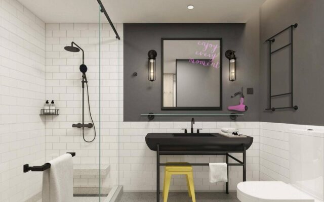Moxy Shanghai Xuhui