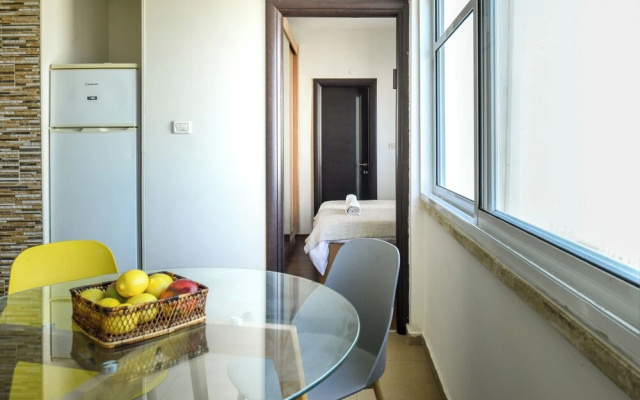 Simple Living in Netanya by Sea N' Rent
