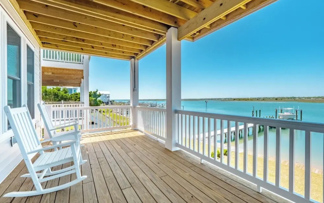 Channel 6 by Topsail Realty