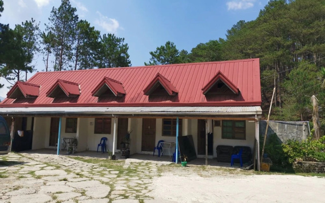 Rusty Nail Inn And Cafe