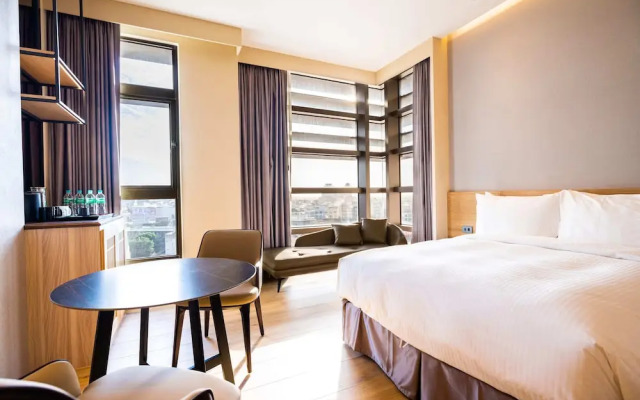 Euphoria Hotel