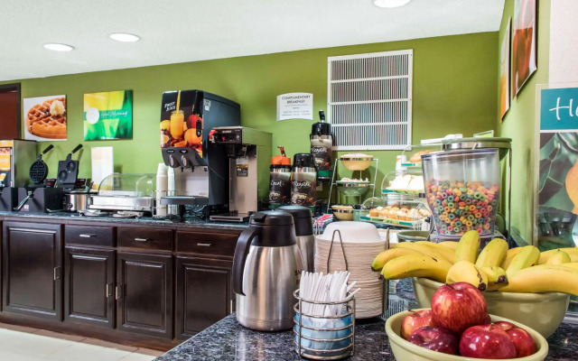 Quality Inn & Suites Anderson I-69