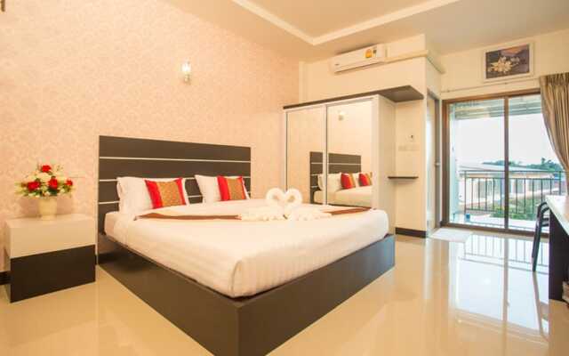 Phuthan Hotel