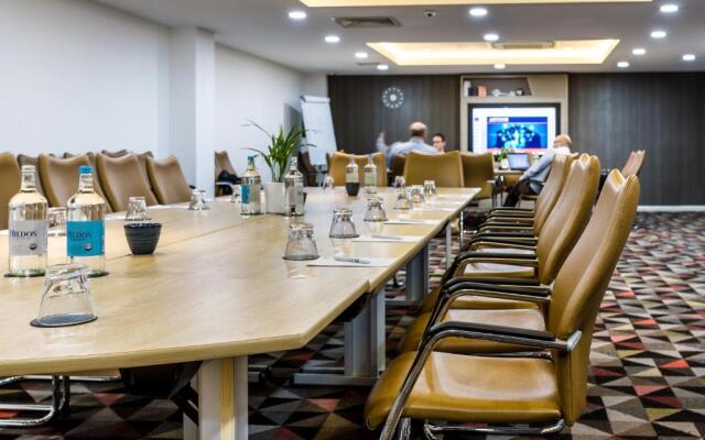 Holiday Inn London - Watford Junction by IHG