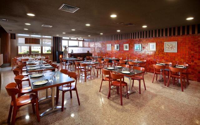 Hotel Rey Sancho Ramirez