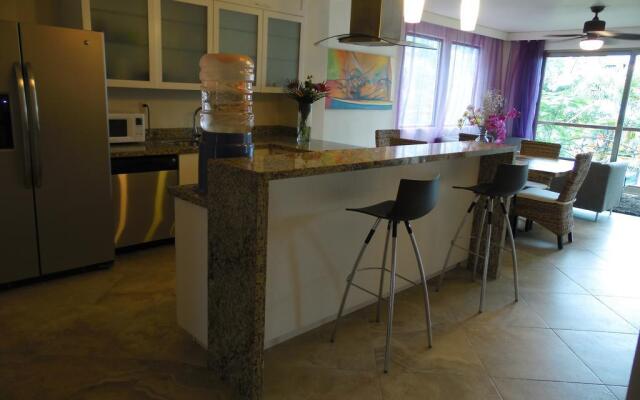 Mimosa Flat by Realty Group