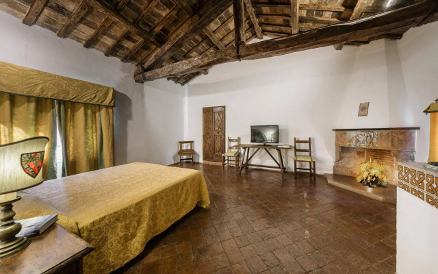 Castello Orsini Hotel