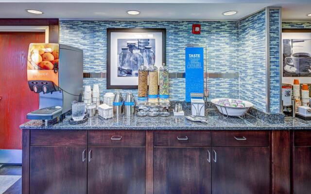 Hampton Inn Kent/Akron Area