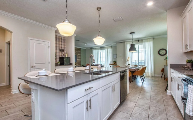 Fancy Family Home 10min-disney Private Pool Stl108