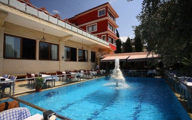 Yaman Hotel