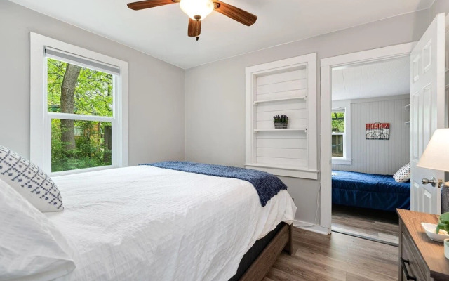 Charming Old Town Bungalow w/ FREE Cruiser Bikes