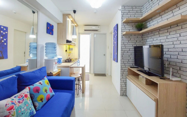 Comfort And Nice 2Br At Bassura City Apartment