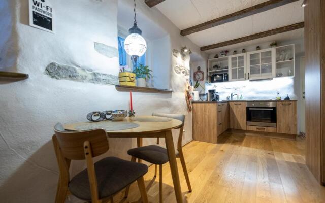 Like Home Apartments Salme 31