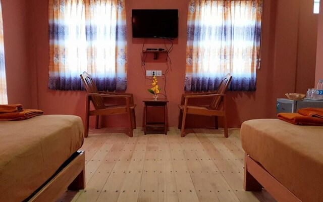 AZ Family Resort II