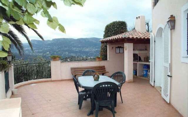 La terrasse d'Azur by Gites de France
