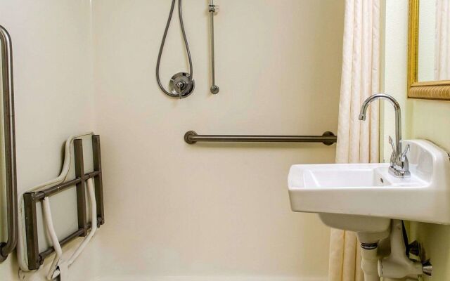 Holiday Inn Express Allentown North by IHG