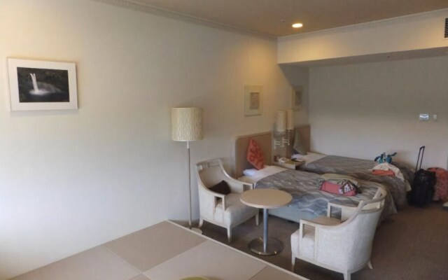 Spa Resort Hawaiians ViR Port