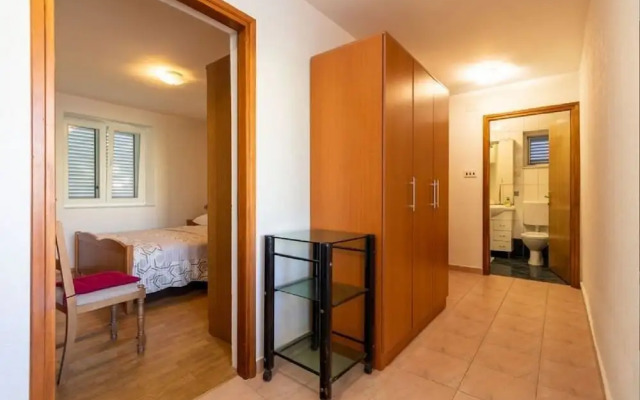Mir - Family Apartments With Garden Terrace - A1