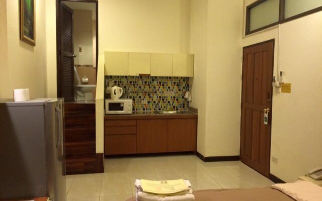 Eight Ville Apartment