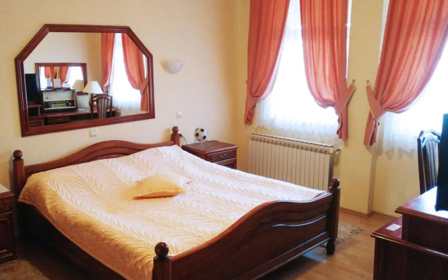 Hotel Derby Orašje