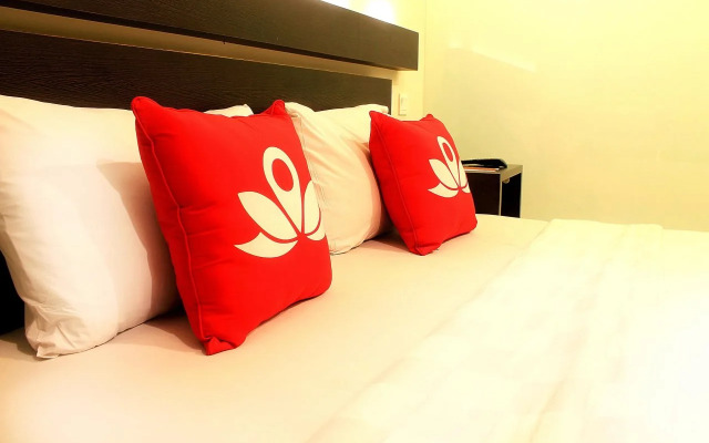 V Hotel & Residence by ZEN Rooms