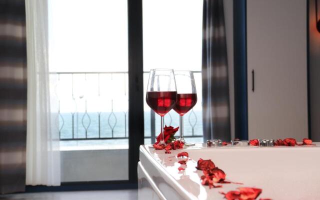 Blue Ay Boutique Hotel