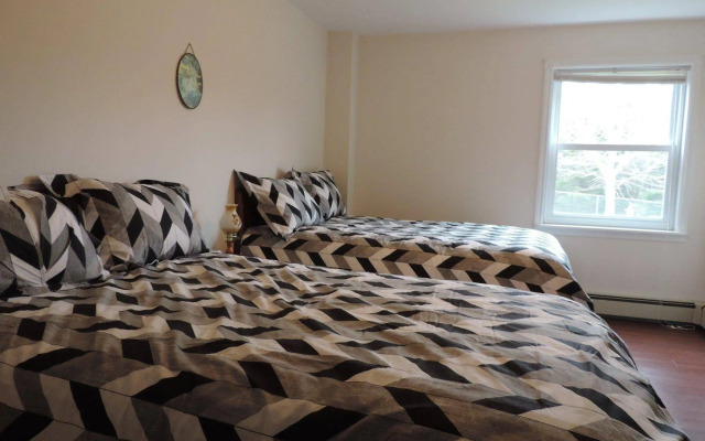 Wrights Creek Tourist Home