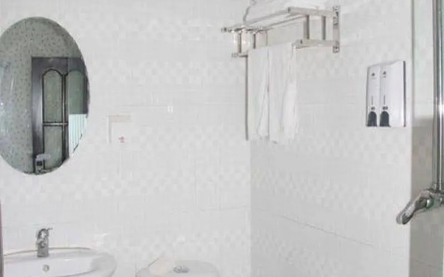 Jinbaoli Business Hotel