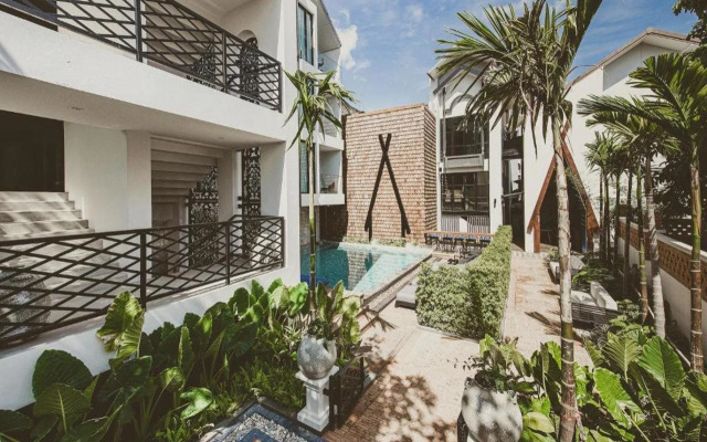 THEE Vijit Lanna by TH District