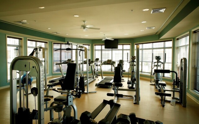 Global Luxury Suites at Raritan