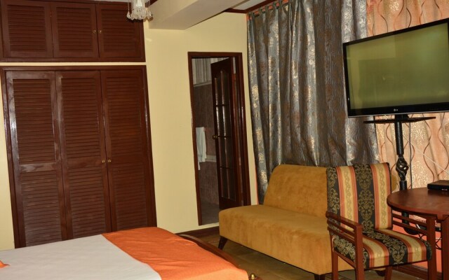 Hotel Suites Don Juan