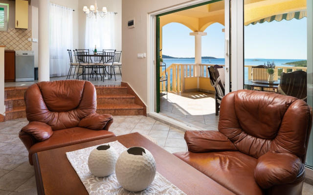 Breathtaking Panorama Villa Vese