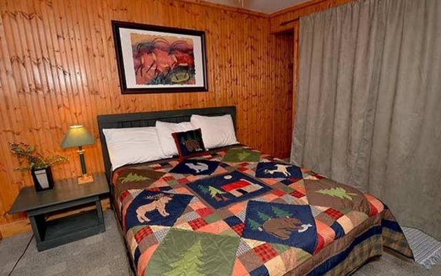 4 Br: Shamrock 28