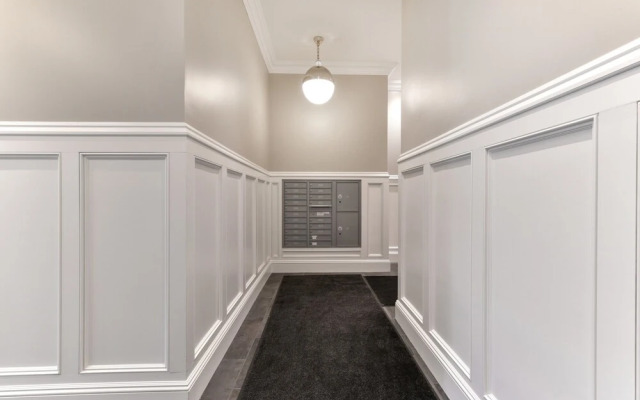 Global Luxury Suites at South Boston