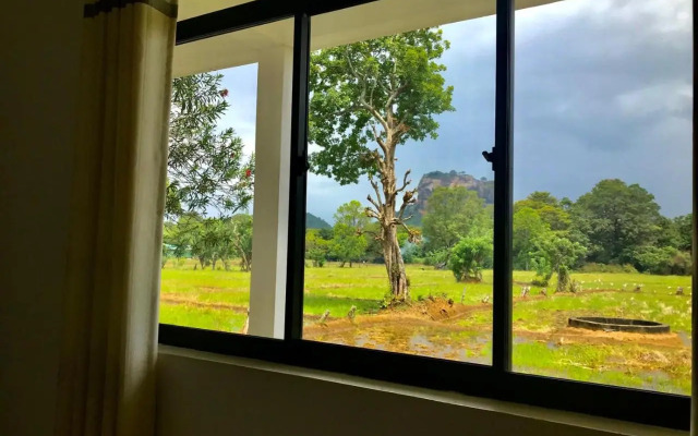 Sigiriya Paradise Inn