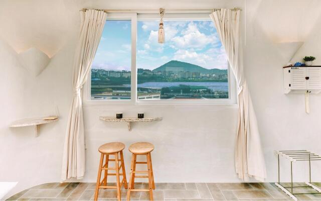 Jeju Mulgogi Pension