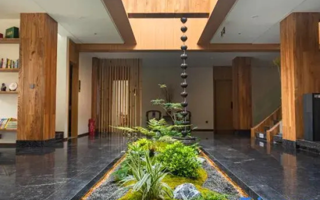 Leshan Zhuyu Hidden Luxury · Mountain View Designer Hotel