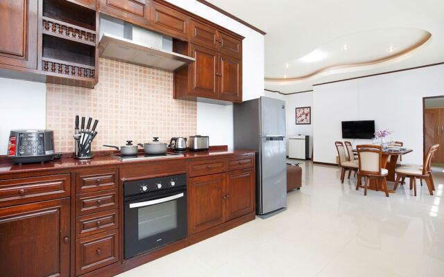 Garden Pool Villa Olivia Near Naiharn