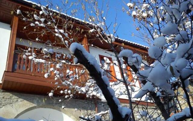 Demirkapi Konak Hotel