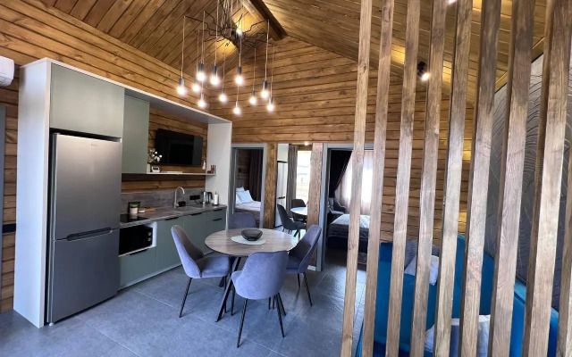 Gedeon House