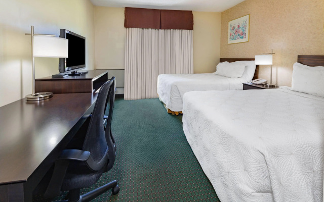 Travelodge by Wyndham Bracebridge