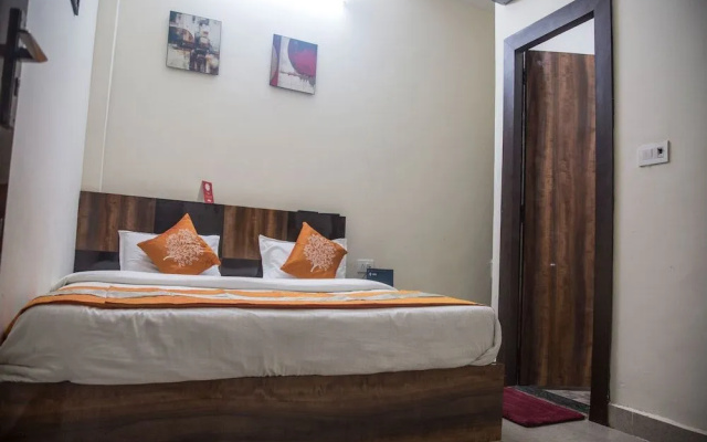 Collection O 9123 Baghban Residency