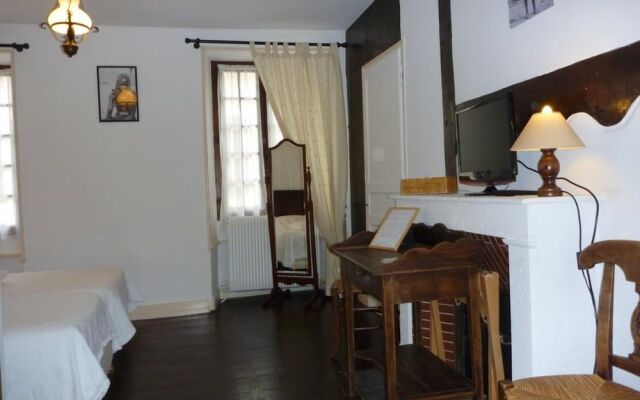 Hotel le Saint-Robert