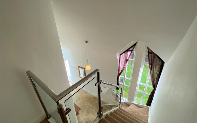Trewhiddle Villa 23