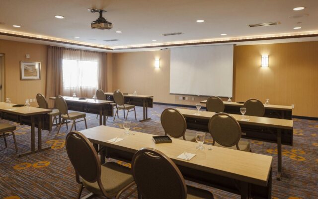 Courtyard by Marriott Madison West Middleton