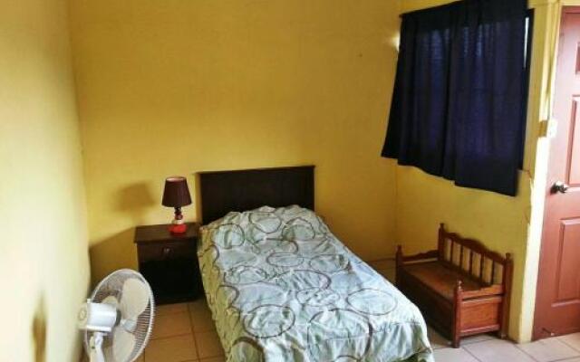 La Casita Azul