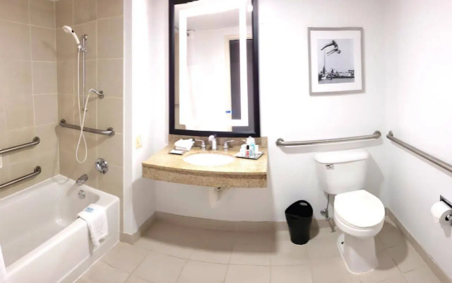 Wyndham Providence Airport