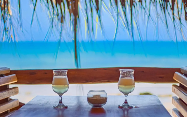 Maria Jose Bungalows